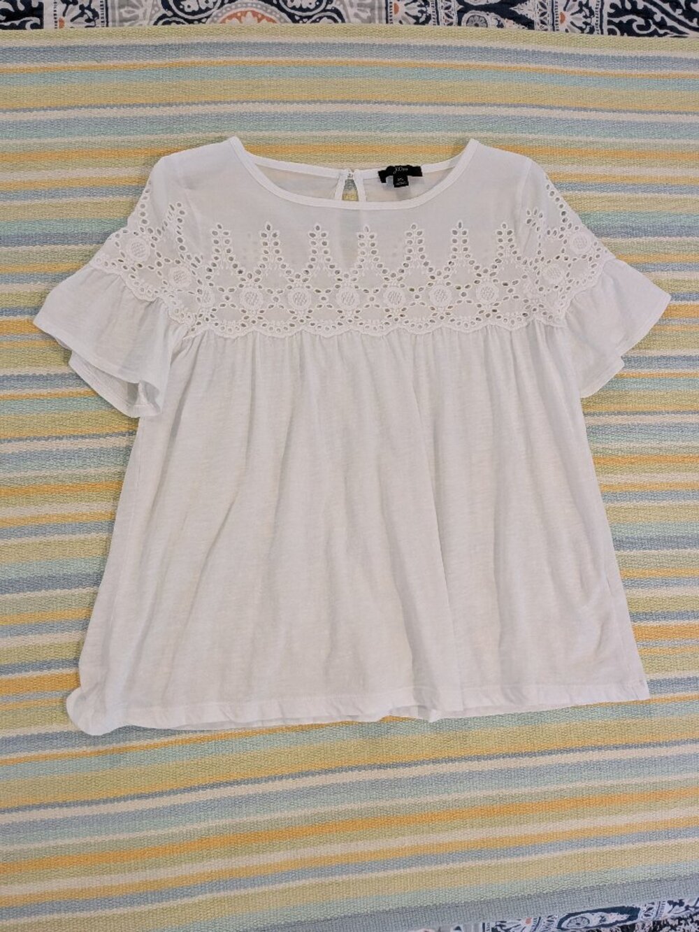 ⭐ J. Crew White Eyelet Top size XS